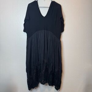 Zucca Oversized Black Silk Blend Dress Size Medium Lace Details